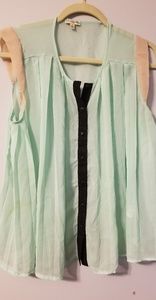 LILY WHITE Flowy Green S See Through Top